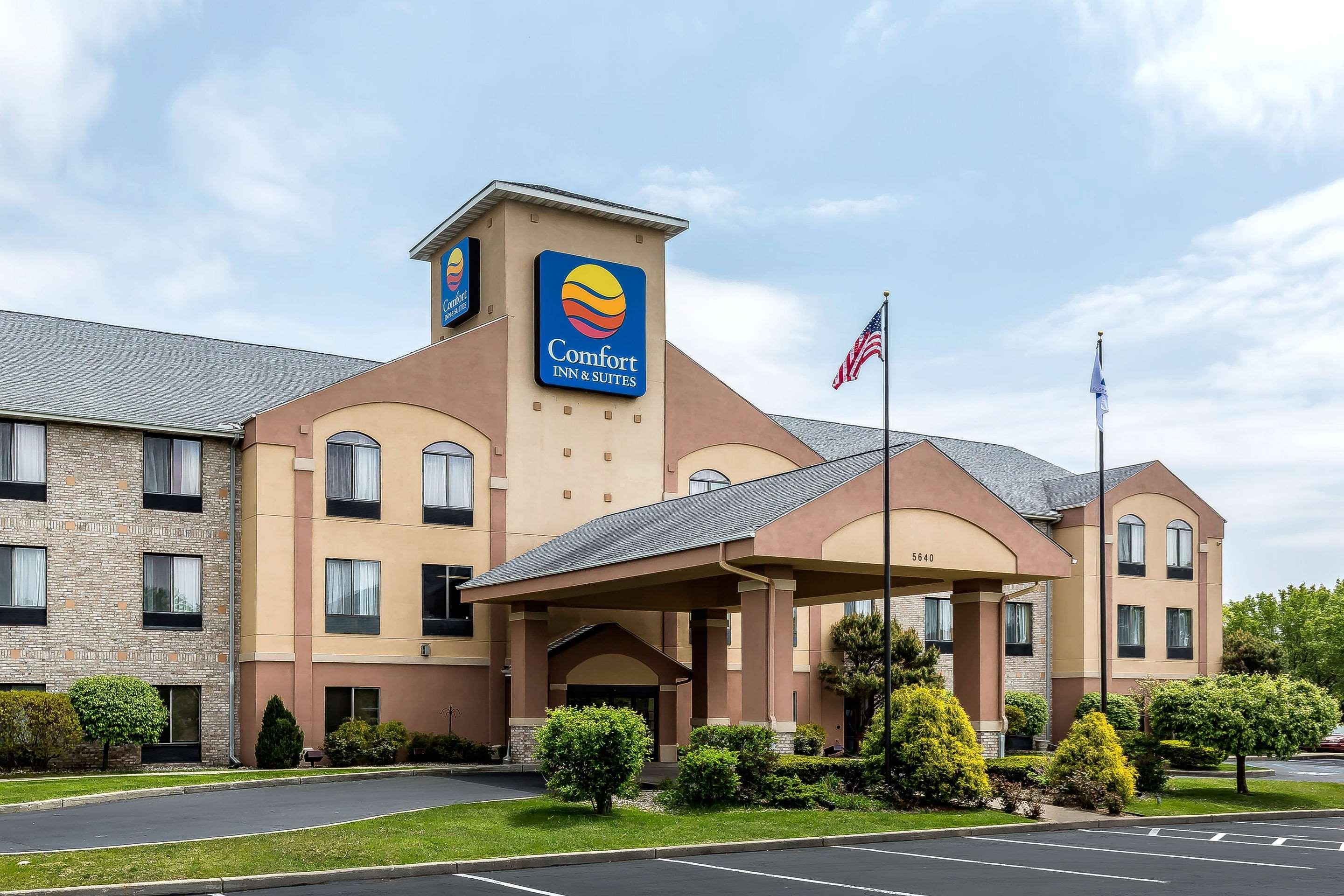 Comfort Inn & Suites Mishawaka-South Bend Eksteriør billede